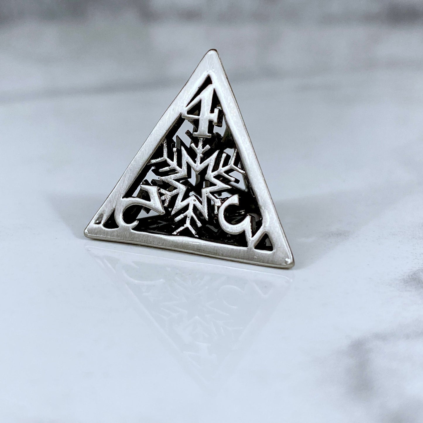 Snowflake Hollow Dice, Silver