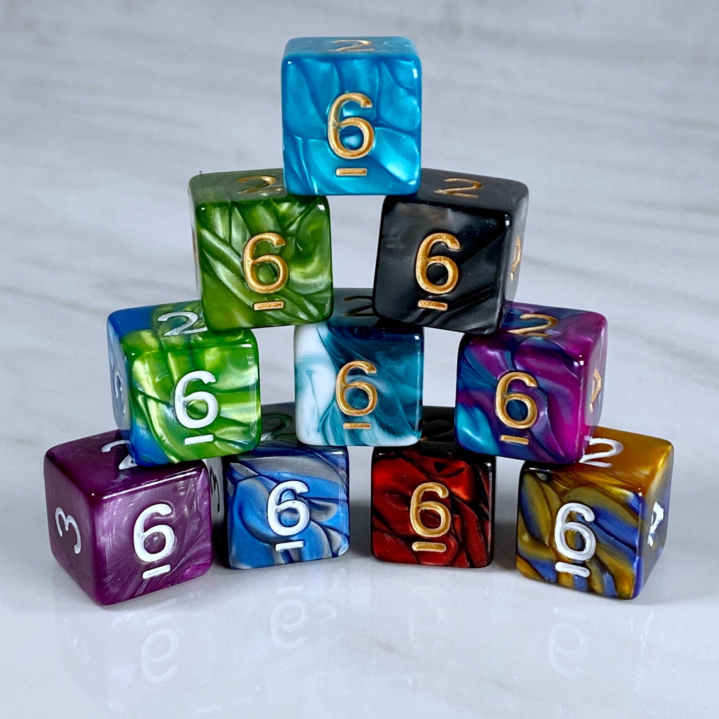 Fundamentals Black Marble Dice